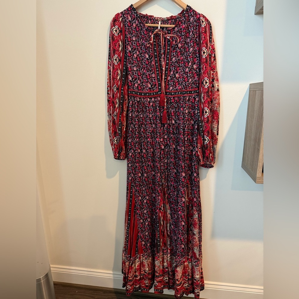 Free People Happy Feelings Dress
Maxi Long Sleeve Red Black S - Picture 5 of 11